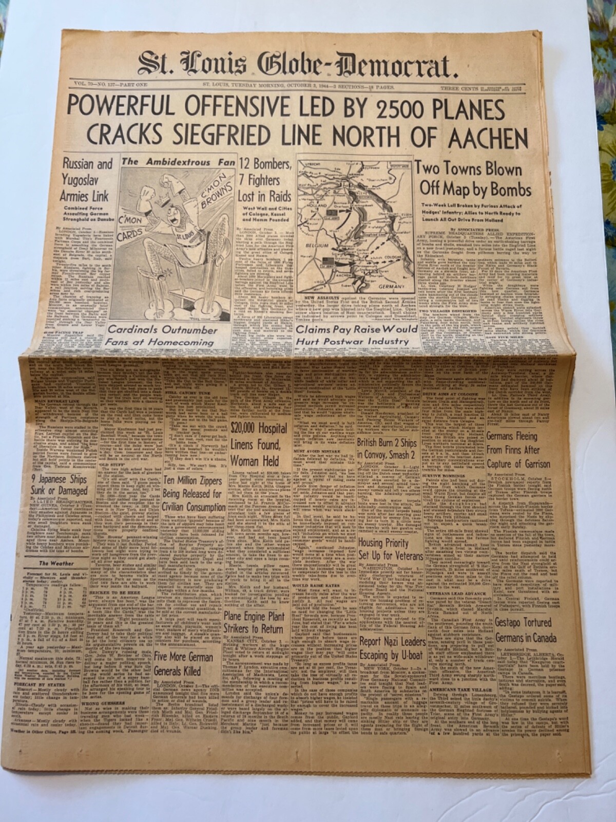 St. Louis Globe Democrat Oct 3, 1944 WW II, Germany, Baseball