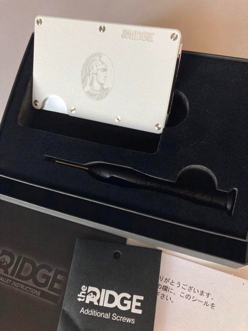 American Express The Ridge Money Clip with Tracking in Aluminum White-image