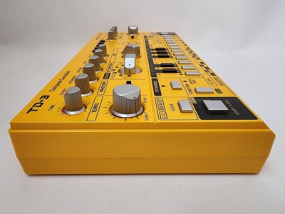 Behringer TD-3-AM Analog Base Line Synthesizer Yellow | eBay