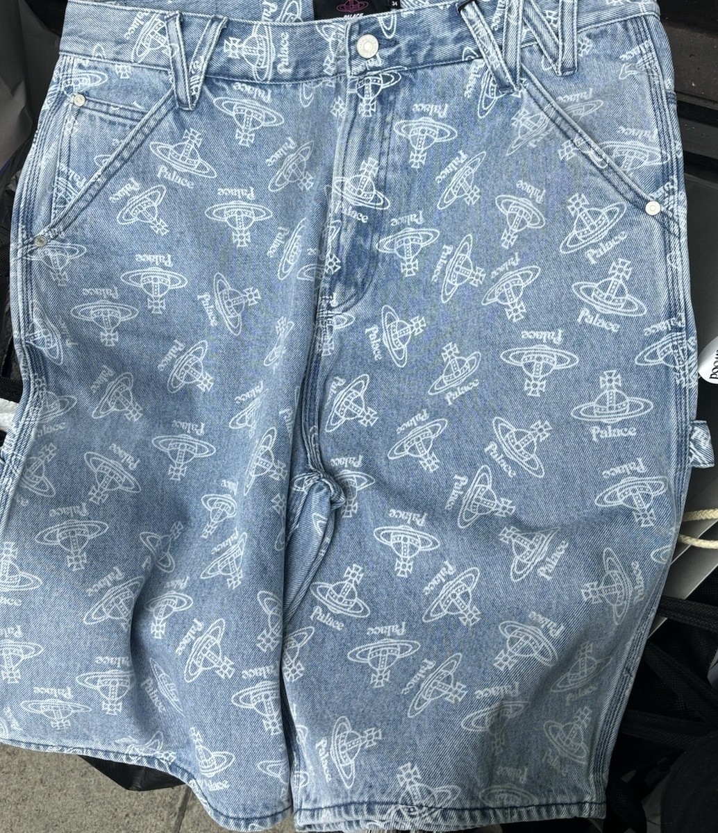 Palace Vivienne Westwood Denim Short Orb Stone Wash Size 34 Palace Vivienne Westwood Denim Short Orb Stone Wash Size 34