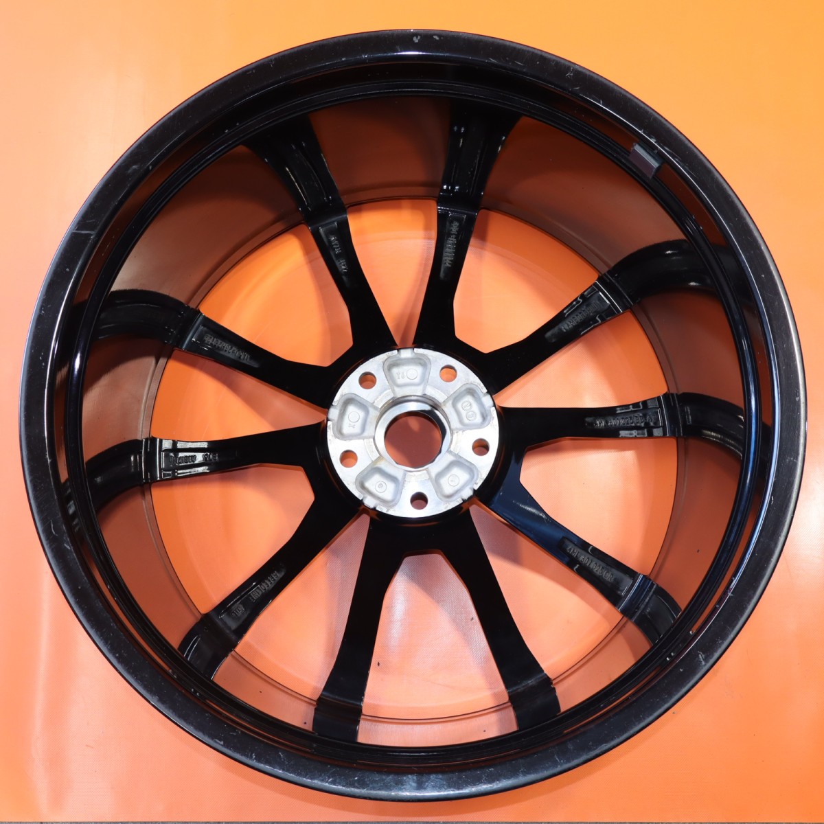 Lamborghini Urus 2018-2023 Rear Wheel
