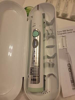 新品 Philips Sonicare FlexCare 900 HX6930 Philips Sonicare FlexCare 900 Rechargeable Electric Toothbrush