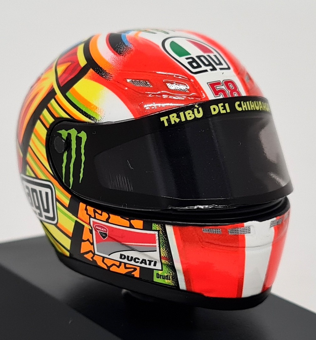 Minichamps 1/8 Valentino Rossi Valencia 2011 AGV Moto GP Crash Helmet Case