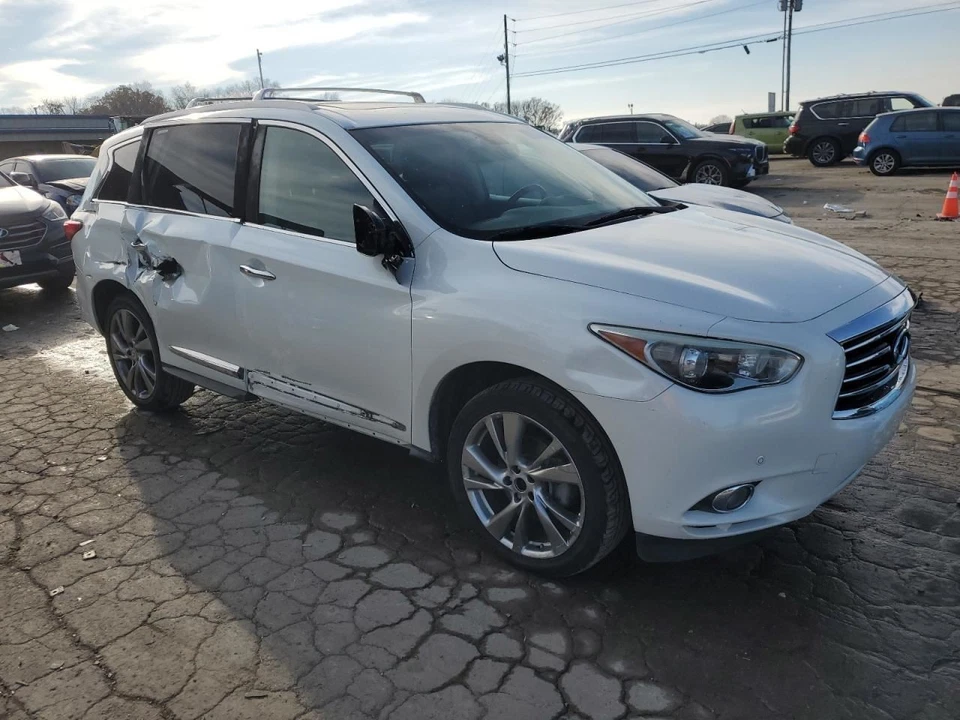 (LOCAL PICKUP ONLY) Trunk/Hatch/Tailgate With Surround View Fits 14-15 INFINITI - Imagem 4 de 4