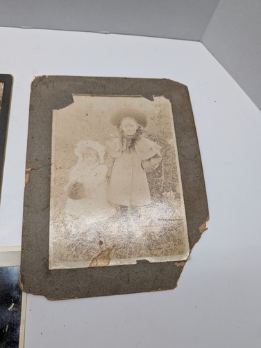 Vintage Family Photos Lot - Picture 6 of 9