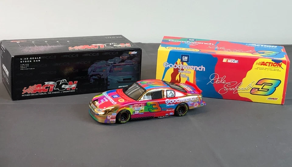 Action 1:32 Diecast #3 GOODWRENCH SERVICE + EARNHARDT PETER MAX GOLD Monte Carlo - Image 2 of 4