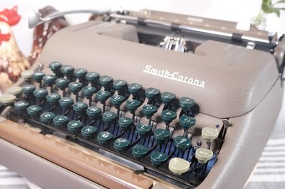 Vintage Smith Corona Silent Typewriter + Case, OG Manual, Key - Brown - SERVICED