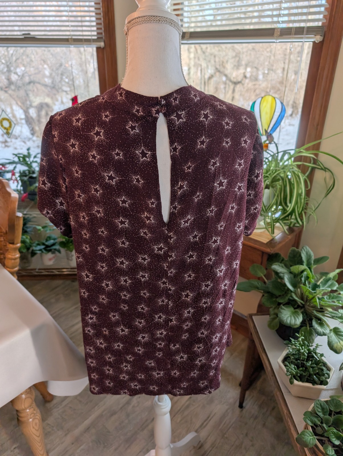 Torrid Star Pattern Blouse Size 1 - image 3