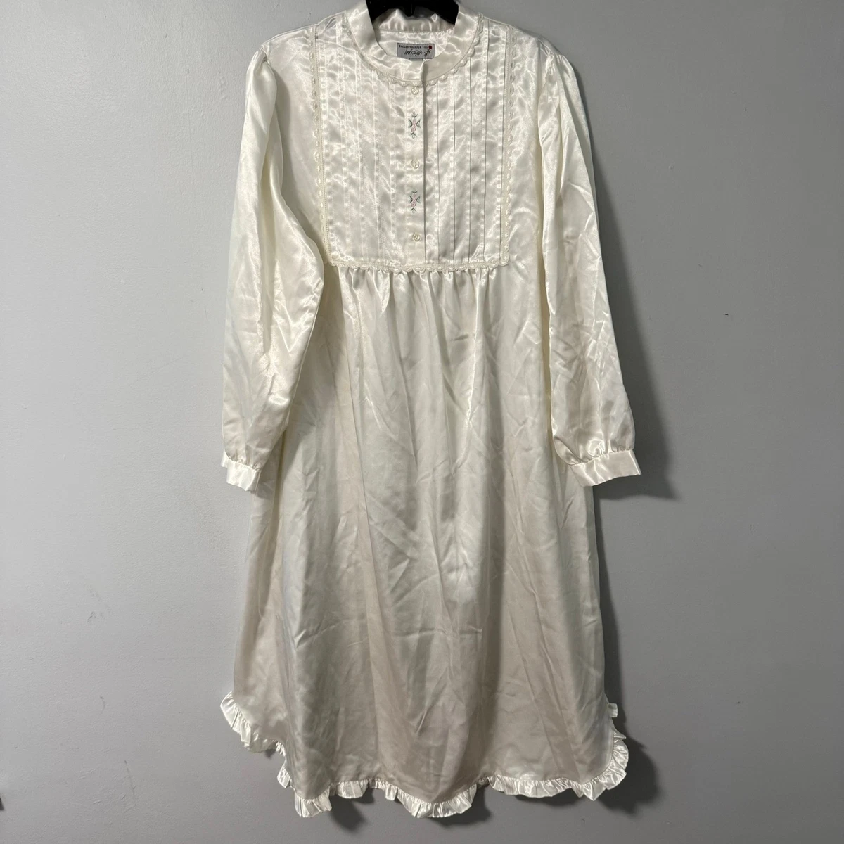 LORD & TAYLOR Regular Gowns for Women for sale | eBay LORD & TAYLOR Regular Gowns for Women for sale | eBay