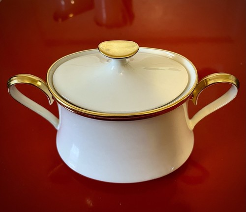 Lenox China Eternal - Sugar with Lid, Creamer and 1 Cup - Perfect - Picture 10 of 17