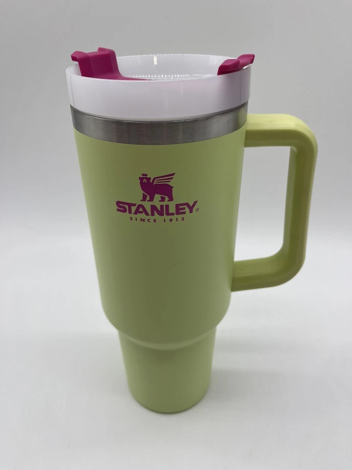 Stanley 40 oz  Travel Water Tumbler Bottle Green Hot Pink Great Clean Condition - Image 3 of 4