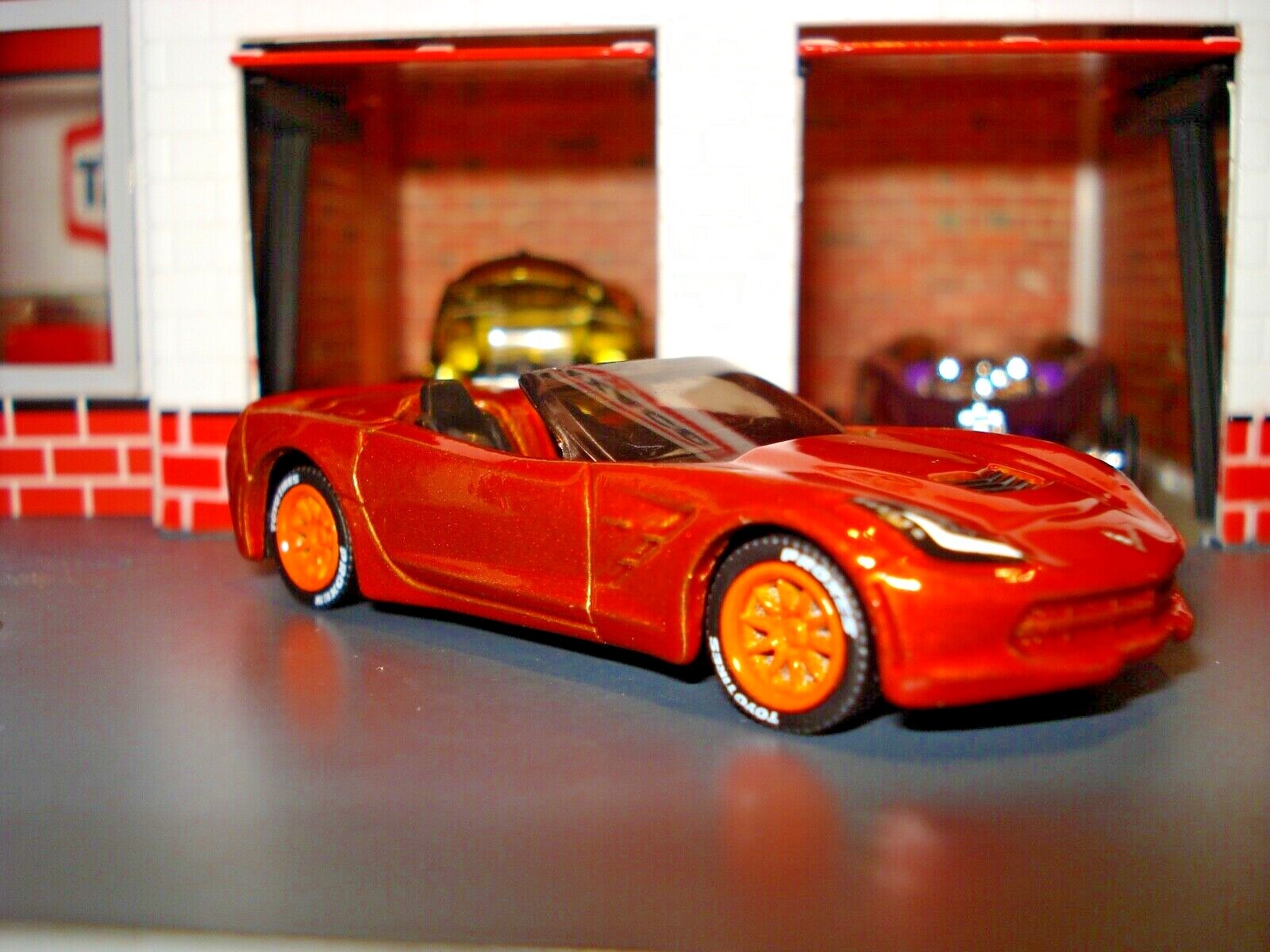 2014 CORVETTE CONVERTIBLE CUSTOM EDITION 1/64 HW CUSTOM WHEELS METALLIC ORANGE-image