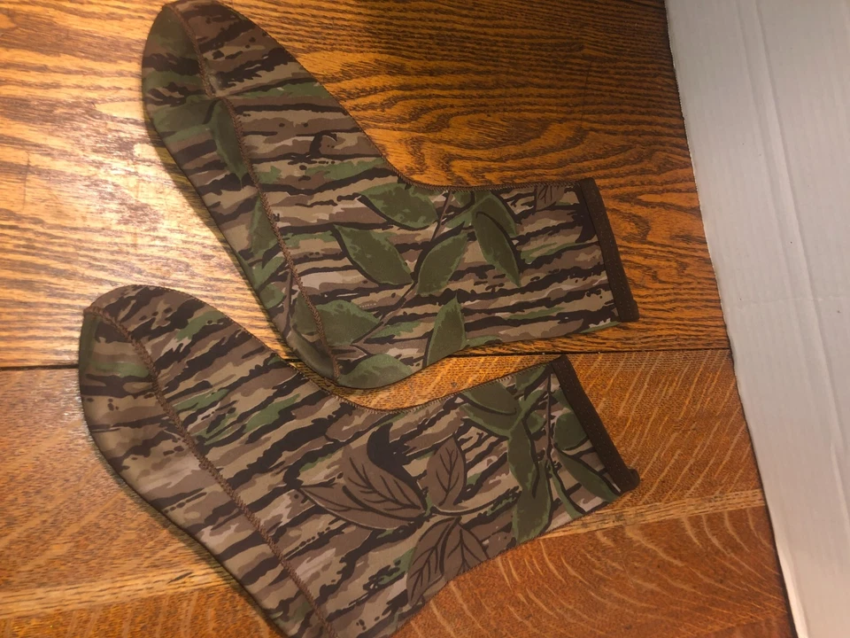 Remington Realtree Camo Size Large Neoprene Boot Liners-VNC - Image 4 of 4