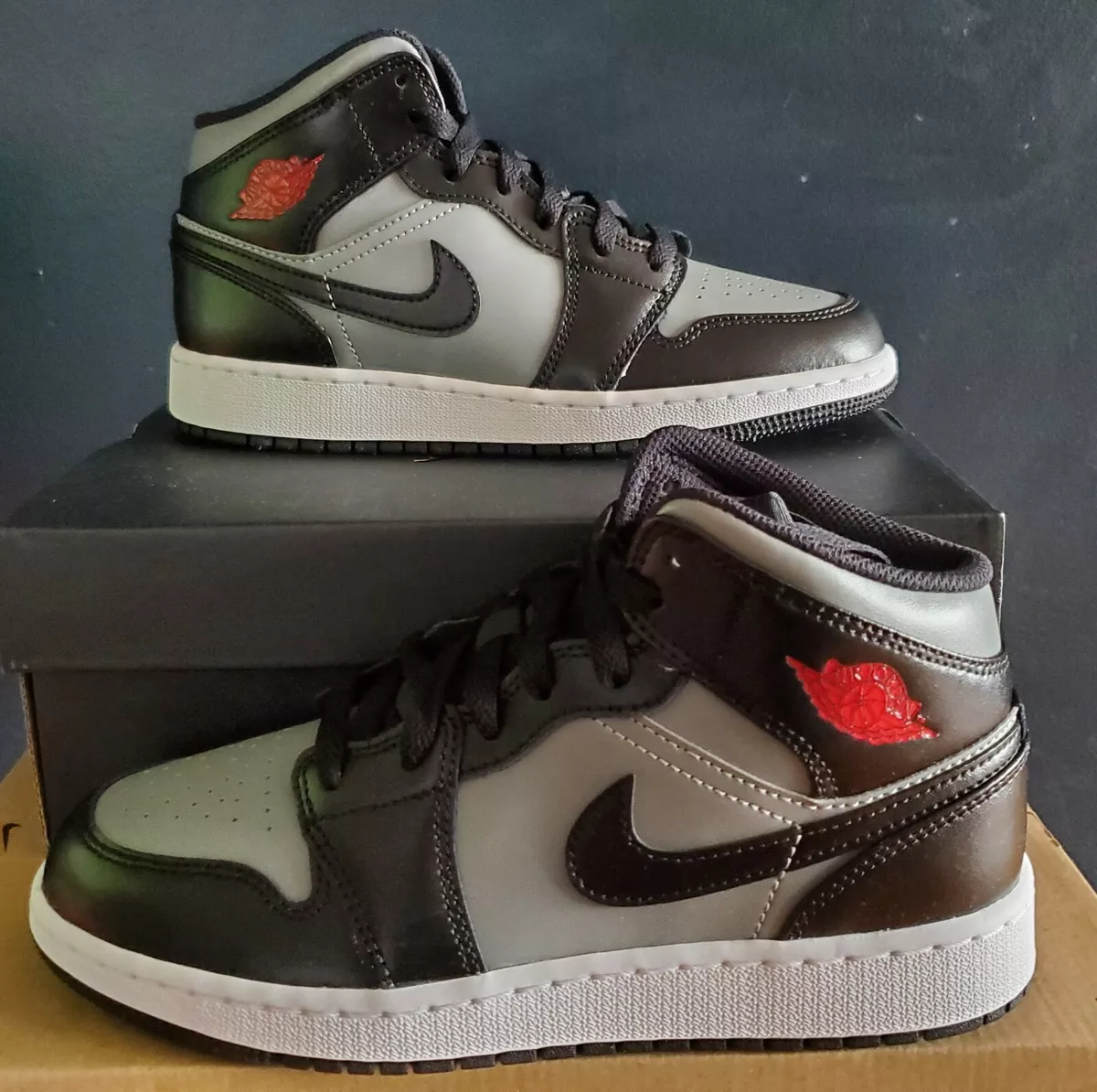 Jordan 1 hotsell shadow price