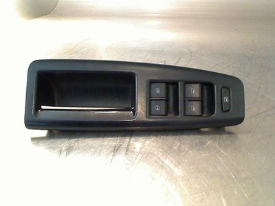 SCHALTER FÜR ELEKT. FENSTERHEBER SWITCH POWER WINDOWS VW Polo IV (9N1/2/3) 2006