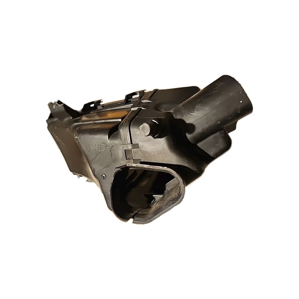 Carcasa de filtro de aire para un Nissan Altima 2002, 2003, 2004 OEM Foto 2 de 4