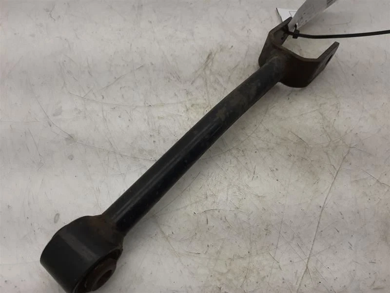 Brazo de control superior eslabón lateral trasero 11-20 DODGE JOURNEY 68079539AF Foto 4 de 4