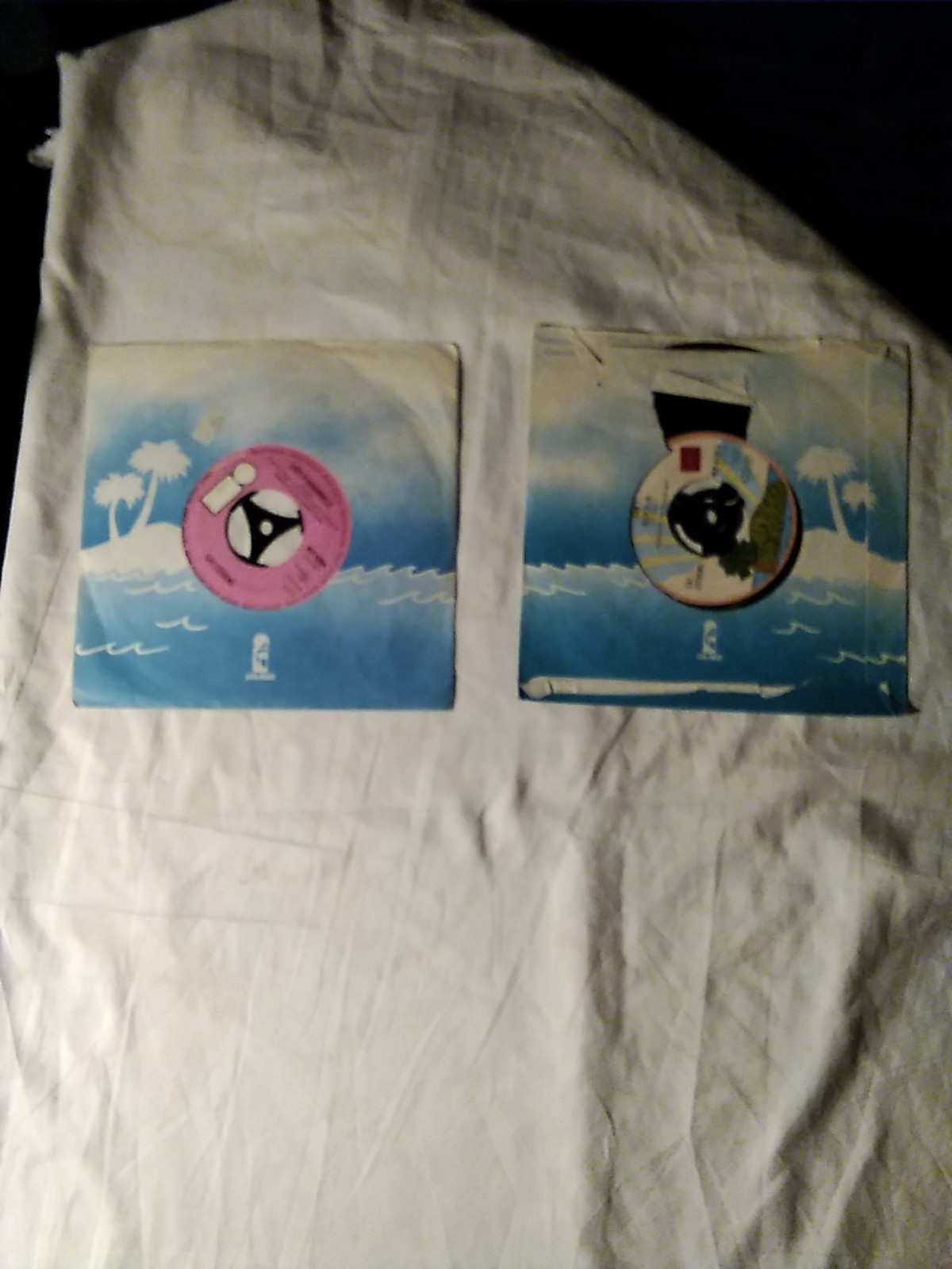 Picture 1 of 2