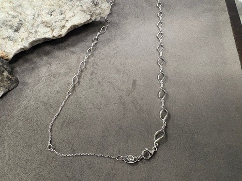 Collar Multienlace Clogau Galés Plata y Oro Rosa 9ct Pasado Presente Futuro 22" - Imagen 5 de 13