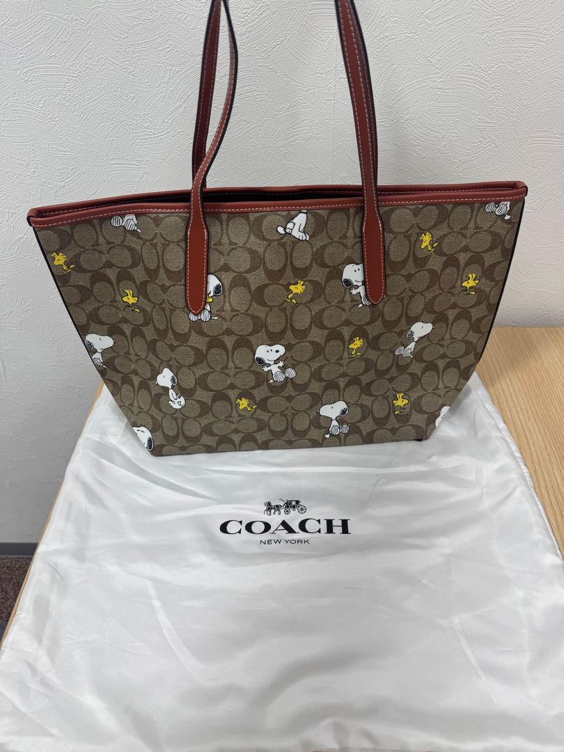COACH Snoopy Themed Canvas Tote Bag New Collection