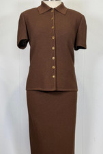 St.John 2 piece jacket long skirt logo buttons textured knit size 10