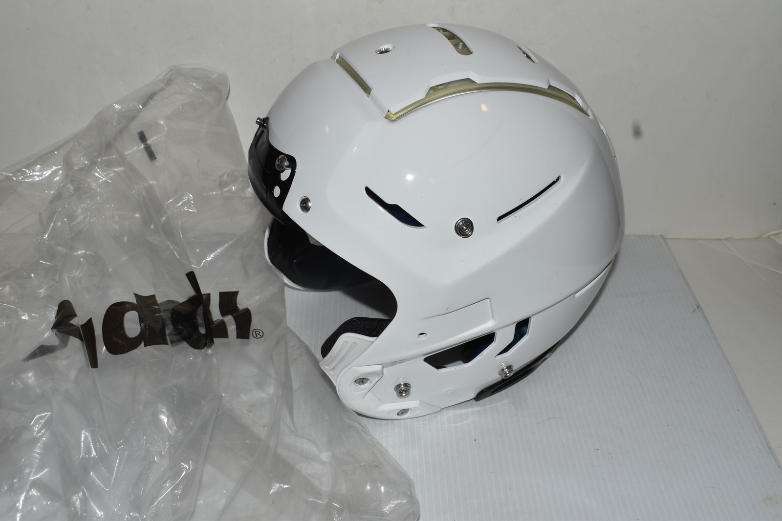 Schutt F7 2.0 Collegiate Football Helmet - Size Large - White (OQK64)