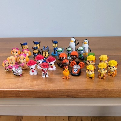 PAW Patrol Figures Lot 32 Mini Action Chase Skye Marshall Rubble Penguins 