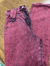 Women  s Red stone washed Wrangler Jeans Size 7/8