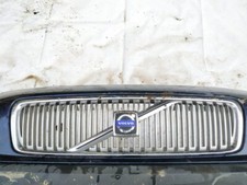 Calandre Volvo V70