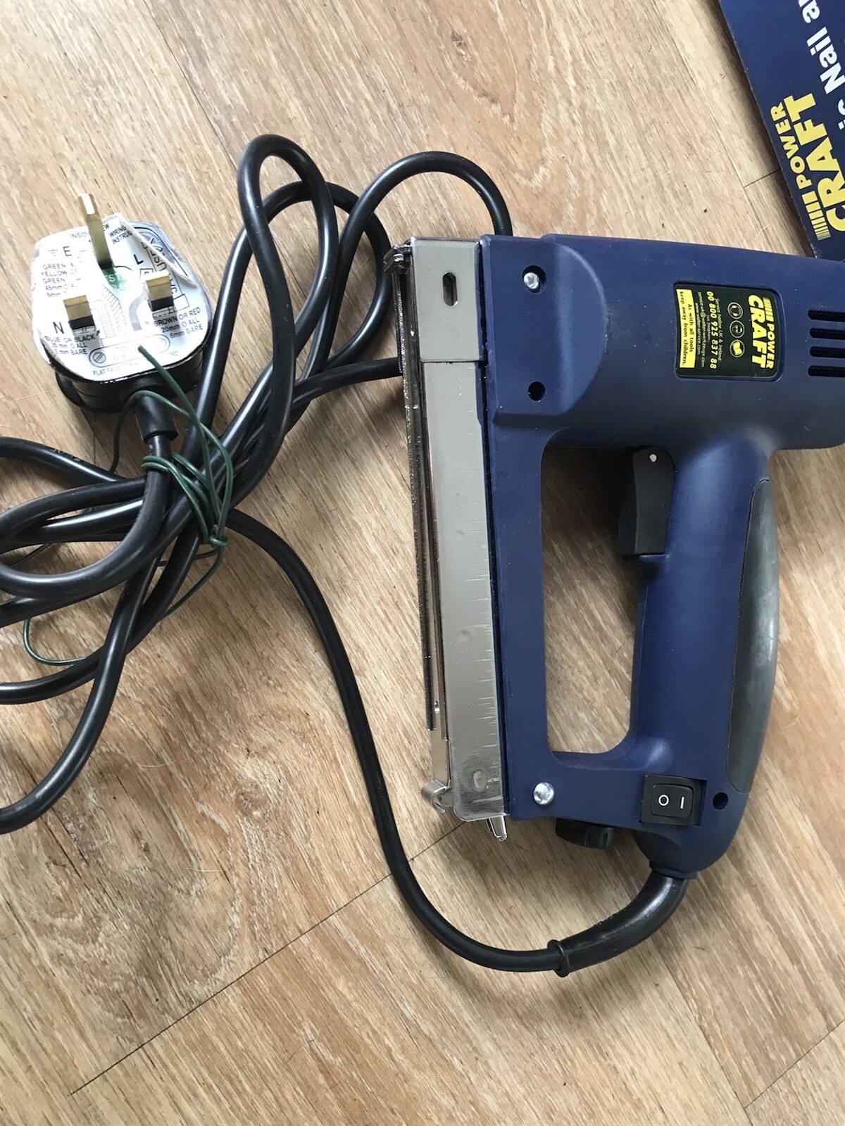 Power Craft Corded Electric Nail & Staple Gun 240V 50Hz eBay