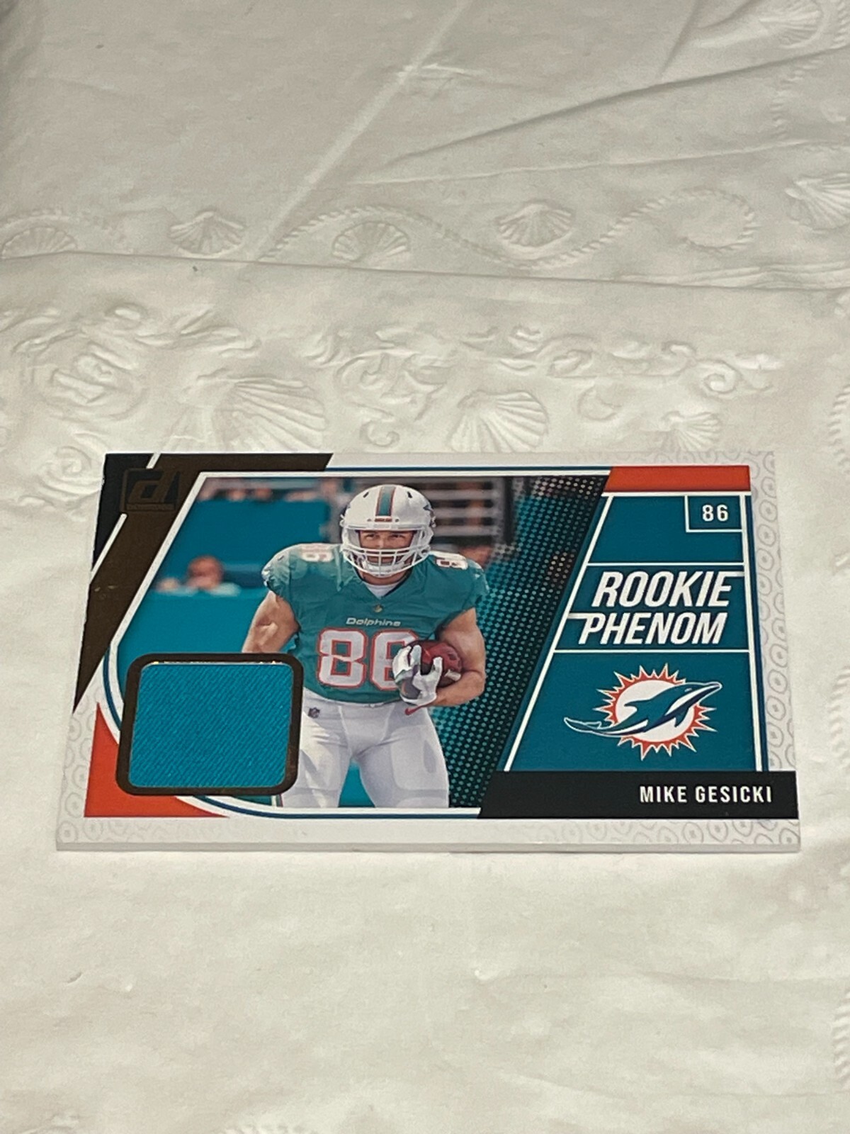 2018 Donruss Rookie Phenom MIKE GESICKI #37 Dolphins RC Jersey Relic
