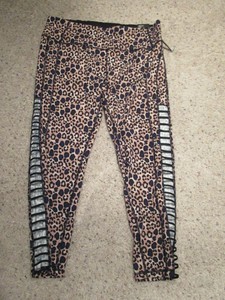 victoria secret leopard print leggings