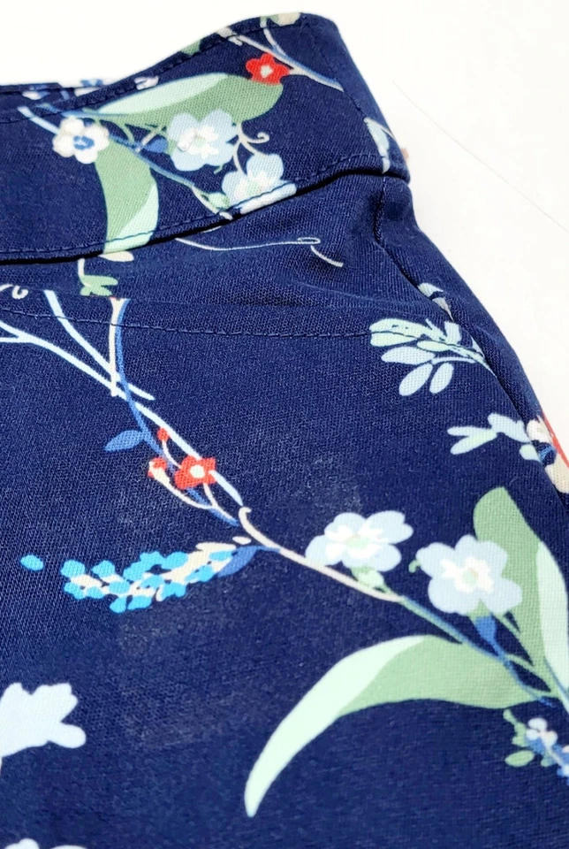 Pantalones St John's Bay para mujer 8 clásicos elásticos secretamente delgados florales capri  Foto 4 de 4