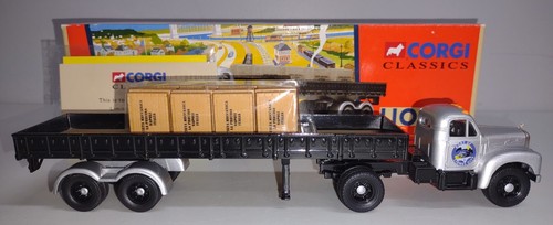 Corgi Classics Lionel City 53501 Mack B Semi & Crates - Picture 5 of 13