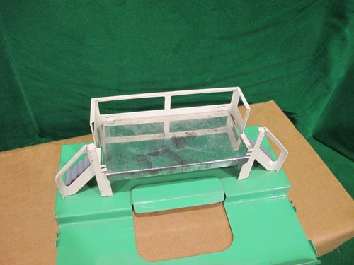 Lionel No. 3662 Postwar Automatic Refrigerated Milk Car w/platform & insert - 第 12/15 張圖片