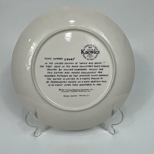 Annie & Sandy First Issue Knowles Collector's Plate with COA 1984 - Picture 5 of 7