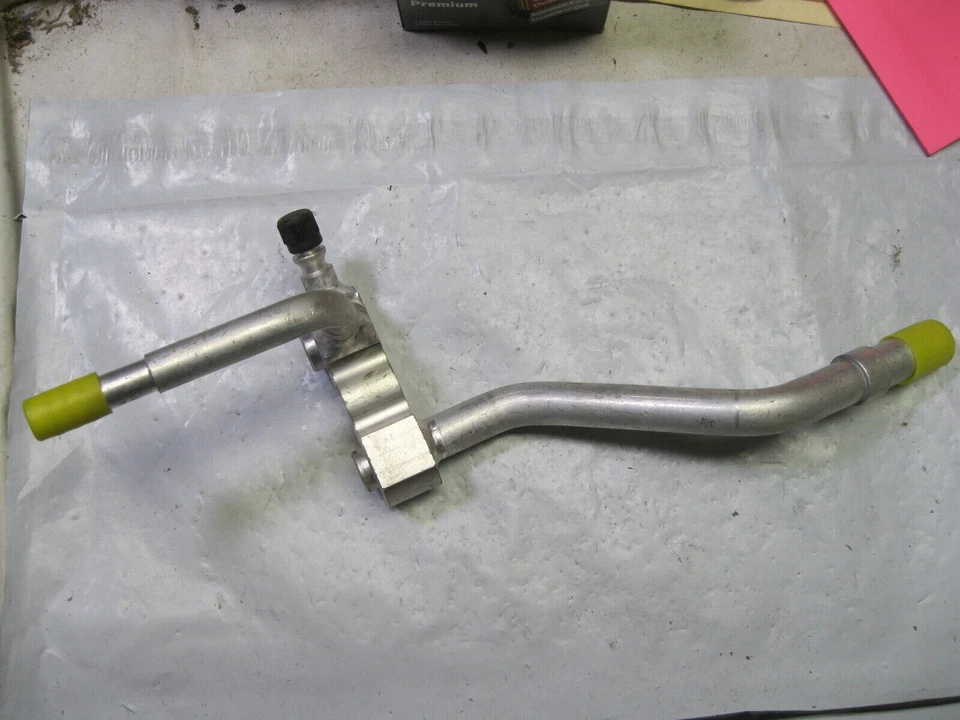 AC Hose/Line Assembly Trumark 12515 (1 oring) Foto 2 de 4