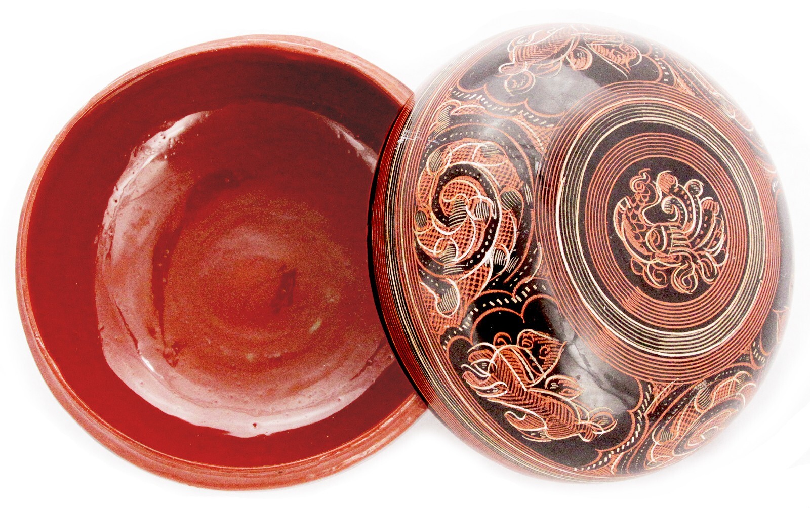 Vintage Burmese Etched Yun Lacquer Round Box Container Burma SE Asian Old