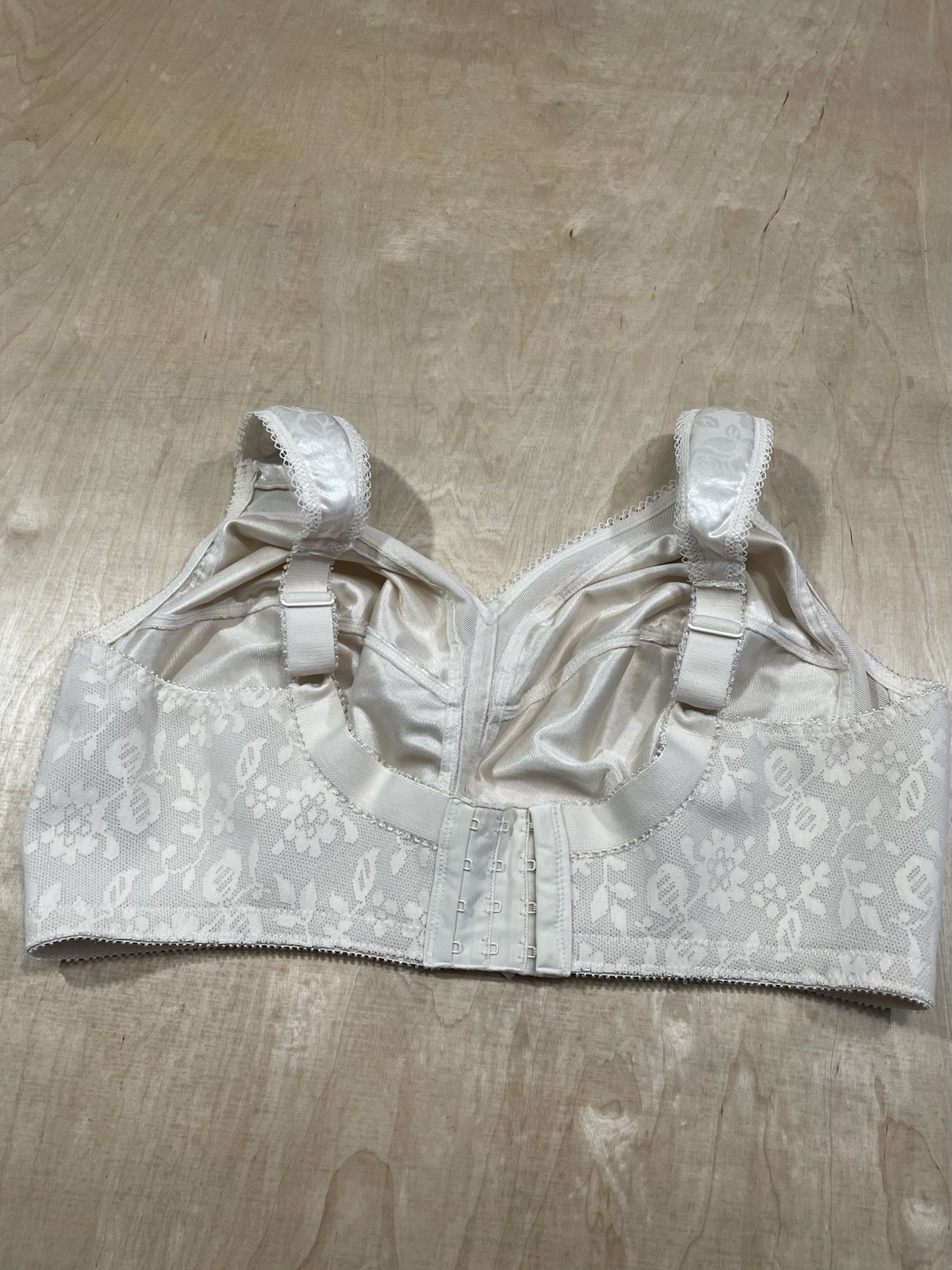 Underscore Bra 40DD/E Satin Wireless Unlined Full… - image 5