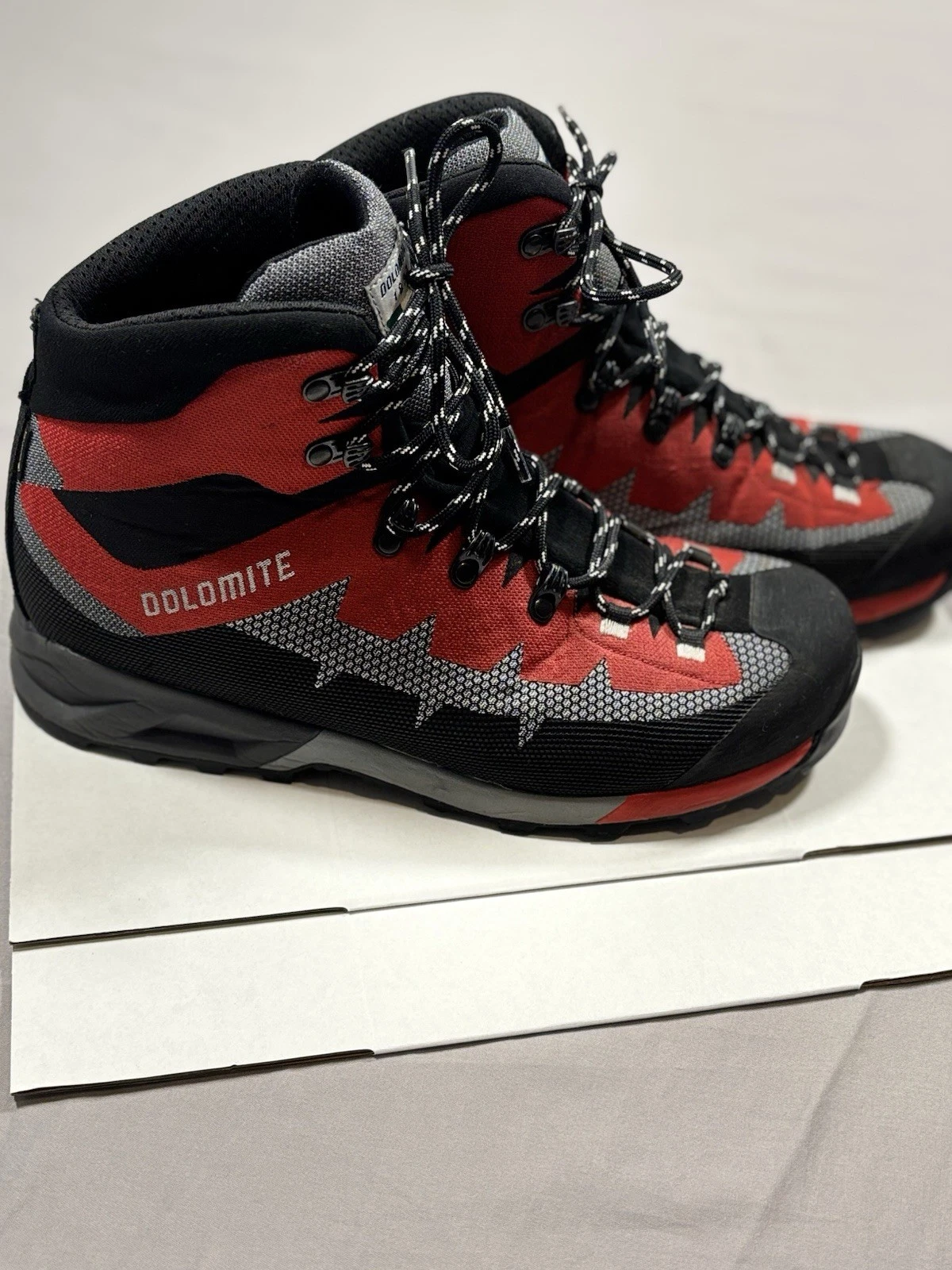 Dolomite Steinbock WT GTX Men’s Red/Black Hiking Boots US Size 9 EU 42 UK 8