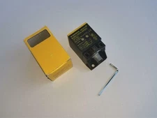 Turck Bi30U-CK40-AP6X2-H1141 UPROX+ 10-30 VDC Sensor