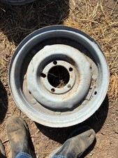 16 Combat Wheel Jeep Wheel Wii Willys Mb 1942 1943 1945 Ford Gpw Army Overland 16 Combat Wheel Jeep Wheel Wii Willys Mb 1942 1943 1945 Ford Gpw Army Overland