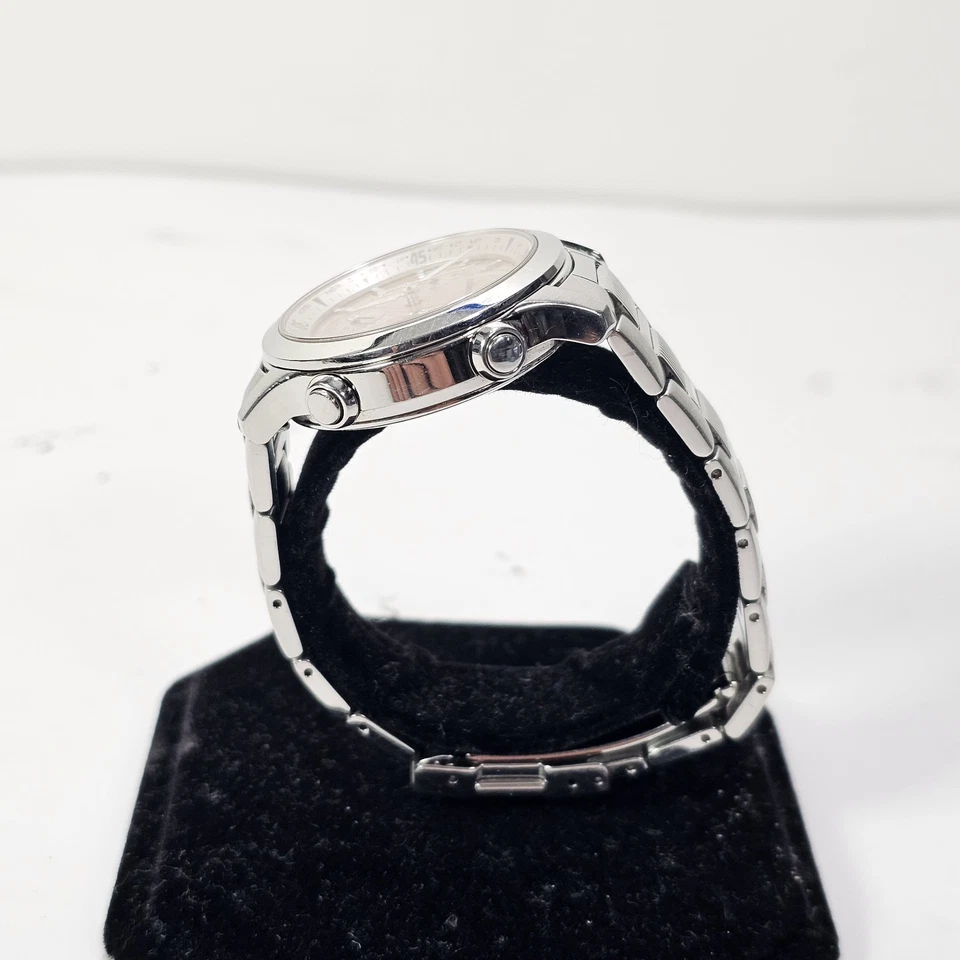 Relógio feminino CASIO Oceanus OCW-10 rádio solar cronógrafo analógico redondo DATA - Imagem 2 de 4