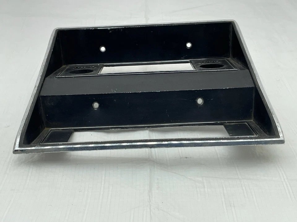 1971-1973 Mustang Radio Dash Bezel Mercury Cougar Interior Trim Faceplate Foto 4 de 4