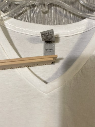 Gildan Mens Size M White Vneck Owl IDK IDC Cotton Tshirt - Picture 5 of 8