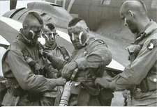 WW II - Usa  Photo -- American Paratrooper    D- Day 