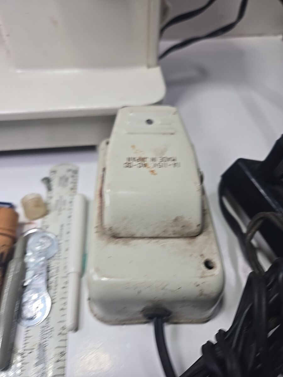 Vintage Portable Zig Zag Sewing Machine With Foot Pedal Vintage Portable Zig Zag Sewing Machine With Foot Pedal
