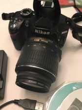 Nikon D3200 with 18-55 mm lense in great condition