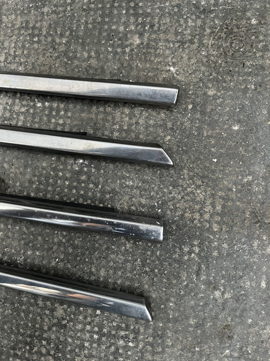 Datsun 510 set 4 door windows moulding trim Rare 1300 - 1600 SSS
