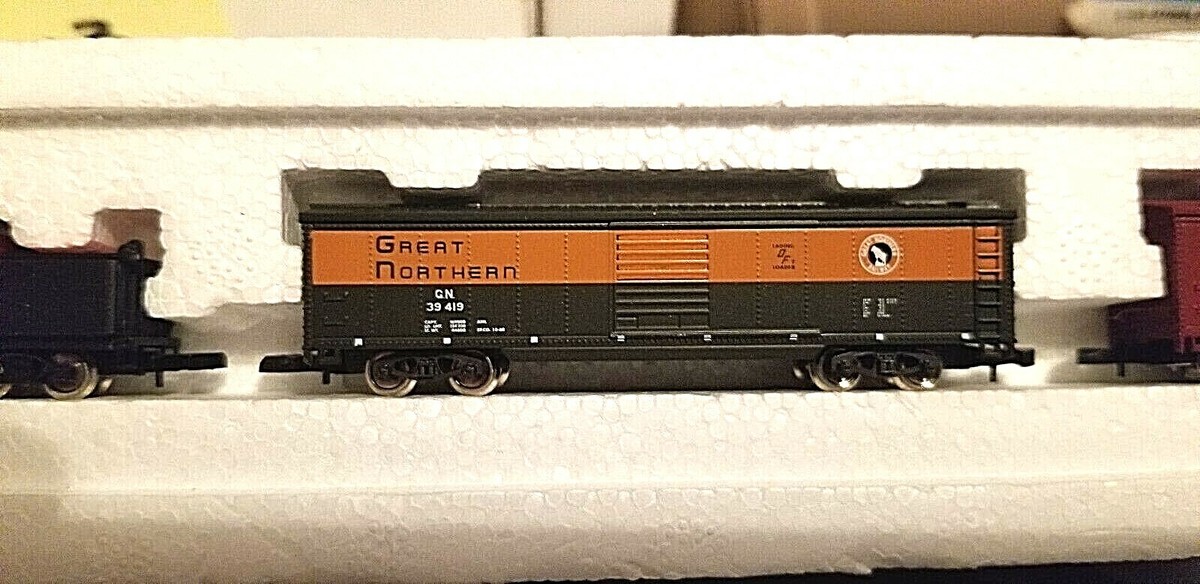Z Marklin Mini-Club 81461 Burlington Route Freight Set (110v